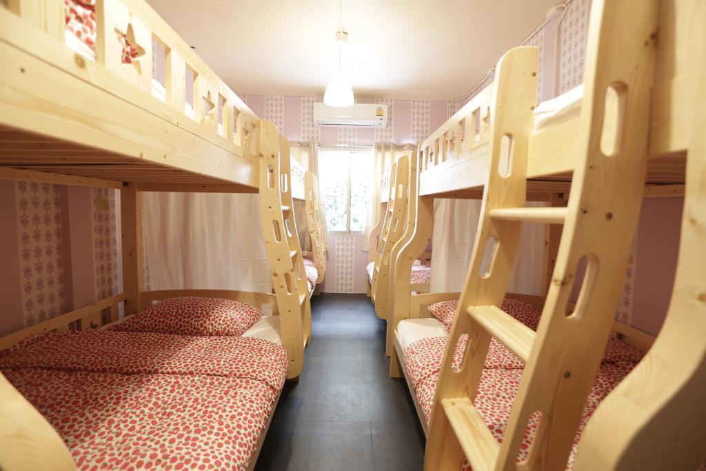 Blue Jasmine Hostel Bangkok Rum bild
