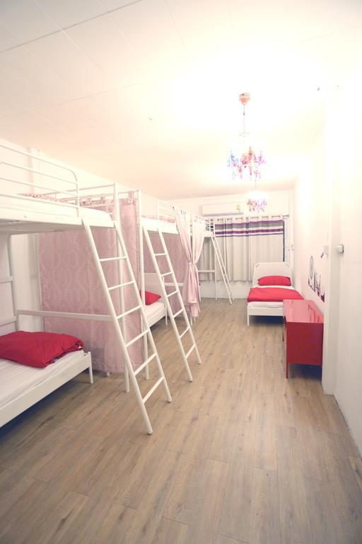 Blue Jasmine Hostel Bangkok Rum bild